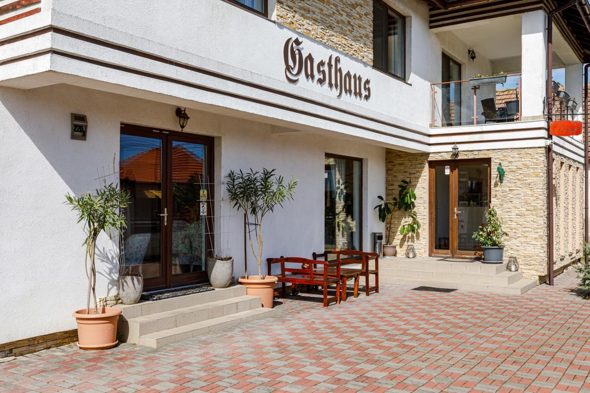 ホテル Gasthaus Sacalaz ティミショアラ エクステリア 写真